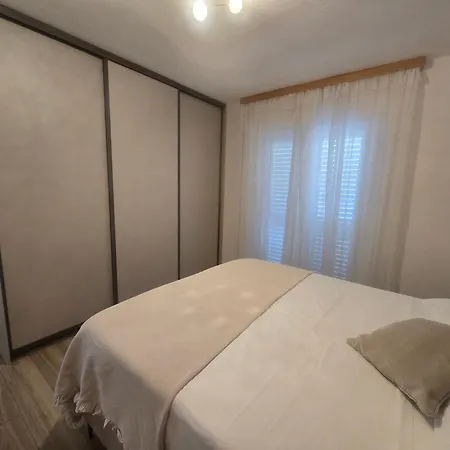 Angela Apartmán *
