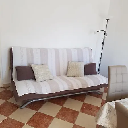 Angela Apartment