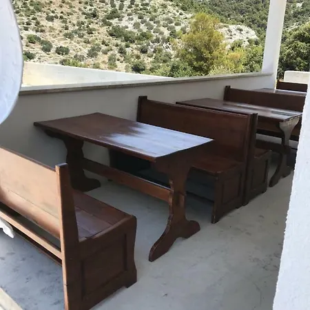 Angela Apartman Primosten