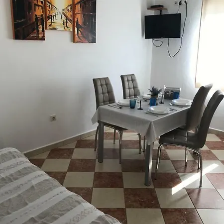 Angela Lägenhet Primošten